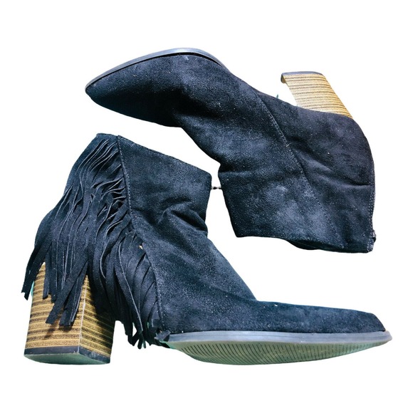 Qupid women's sz 10 black faux suede fringe pointed toe ankle bootie sz 10 - Picture 1 of 6